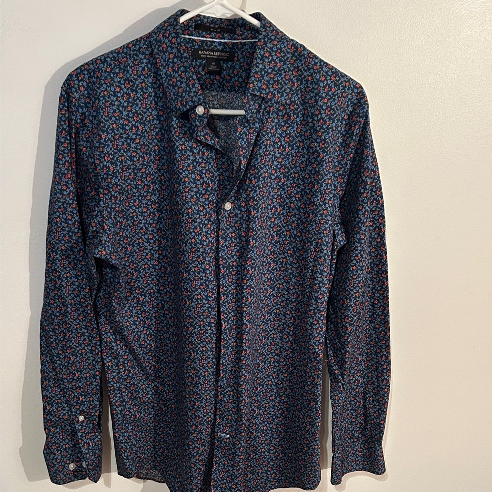 Banana Republic Blue and Red Floral Button-Down Shirt